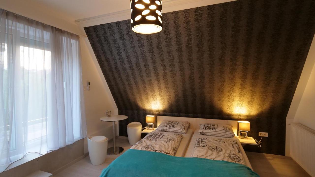 Anna Villa Fuered Boutique Rooms Balatonfüred Dış mekan fotoğraf